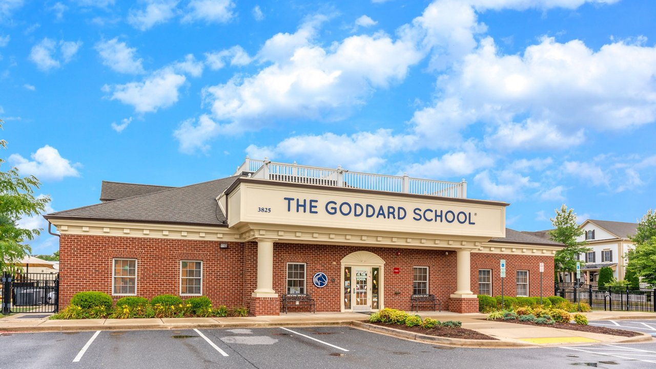 Exterior of the Goddard school in Urbana Maryland