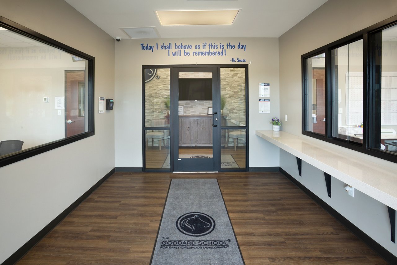 Reception of the Goddard School in Rogers Arkansas