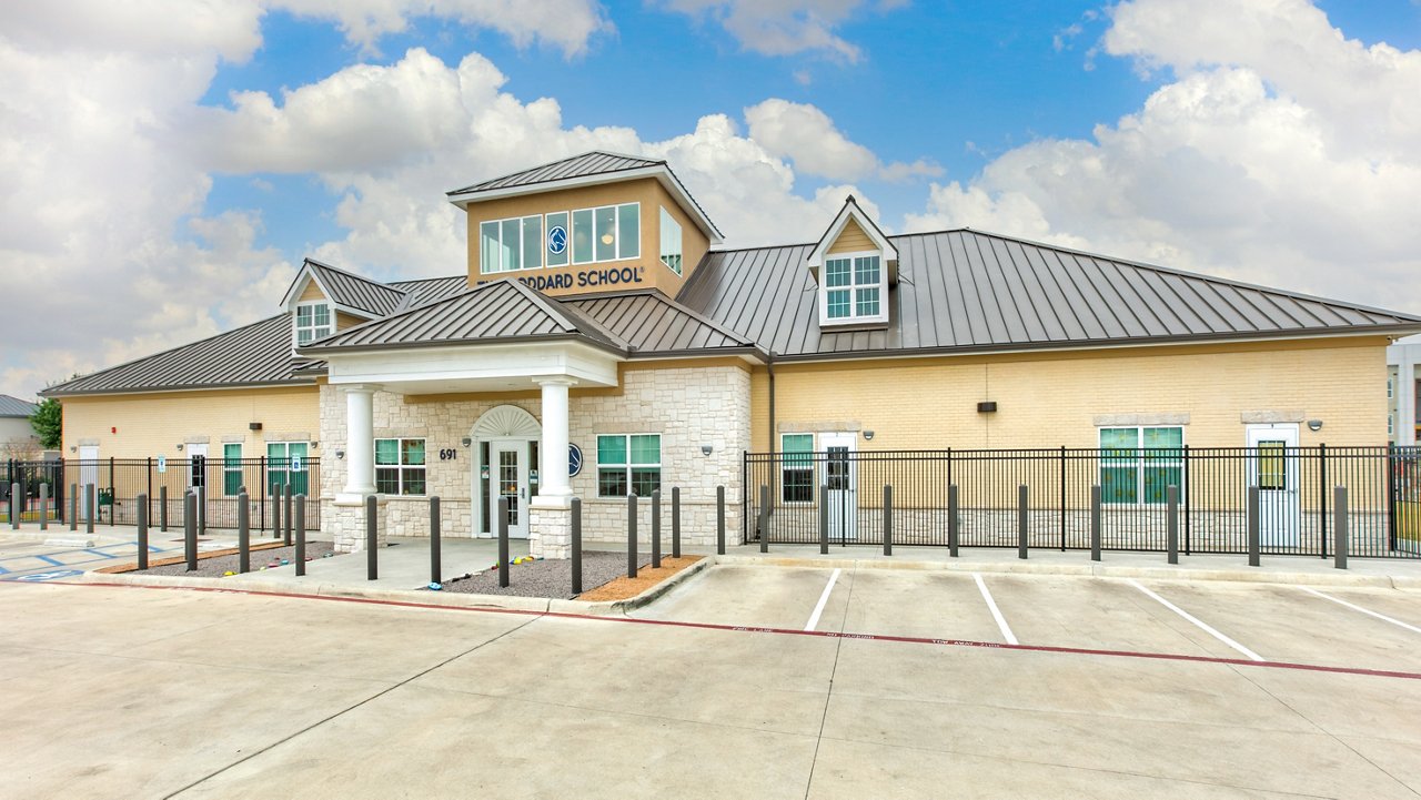 Exterior of the Goddard School in Aubrey Texas