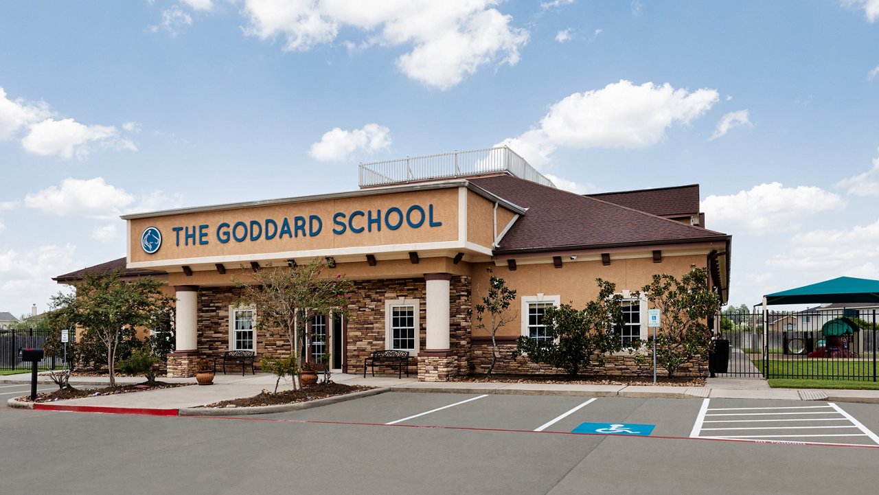 Exterior of the Goddard School in Tomball Texas