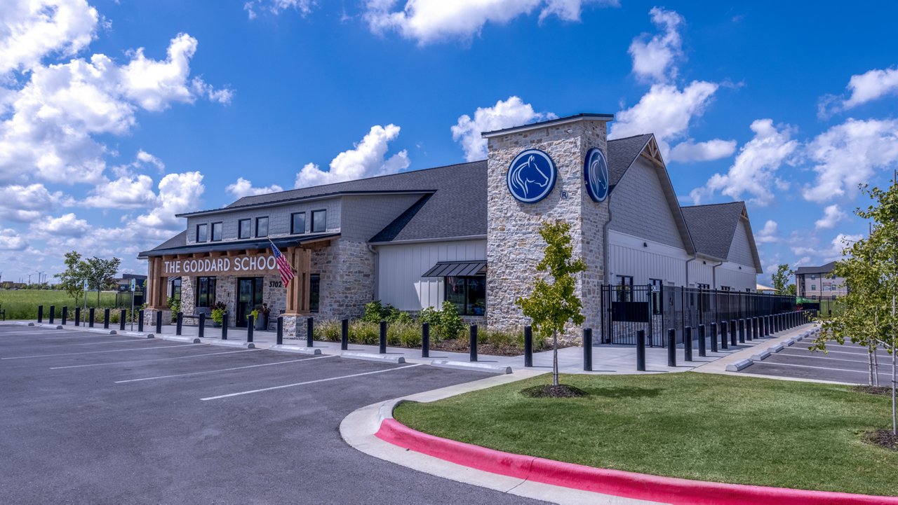 Front exterior of The Goddard School in Bentonville, AR