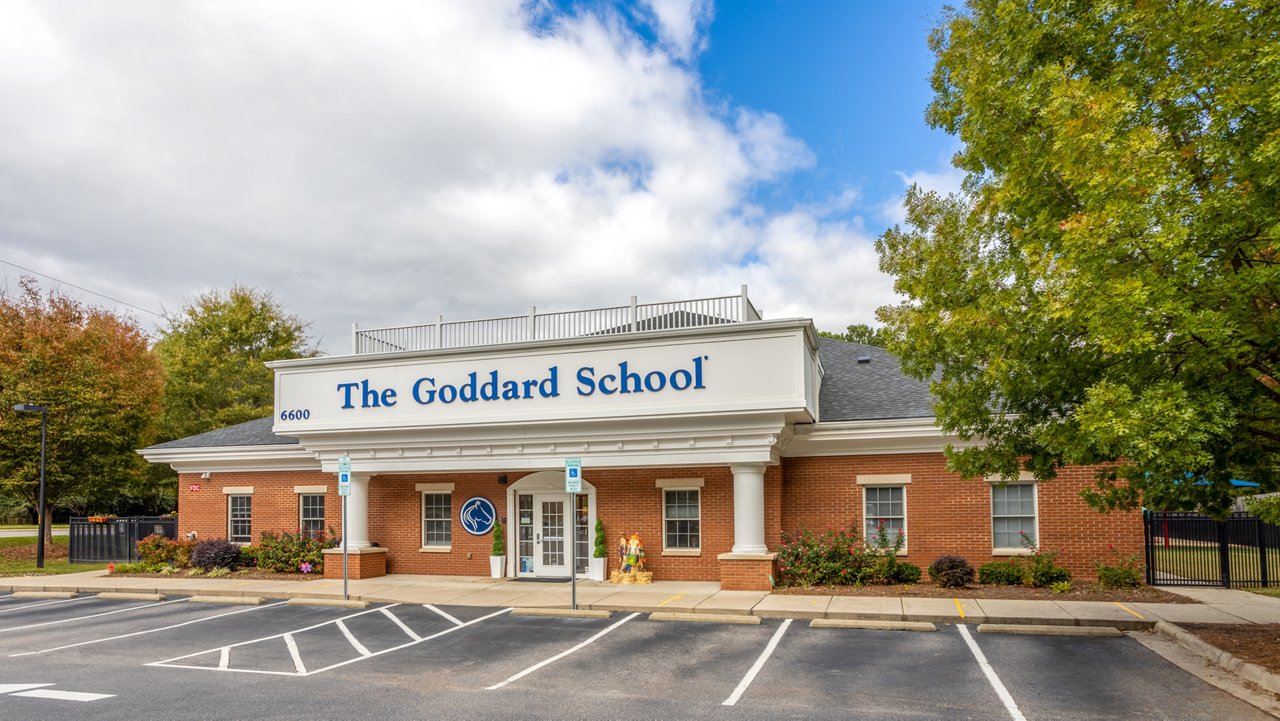 Exterior of the Goddard School in Raleigh North Carolina