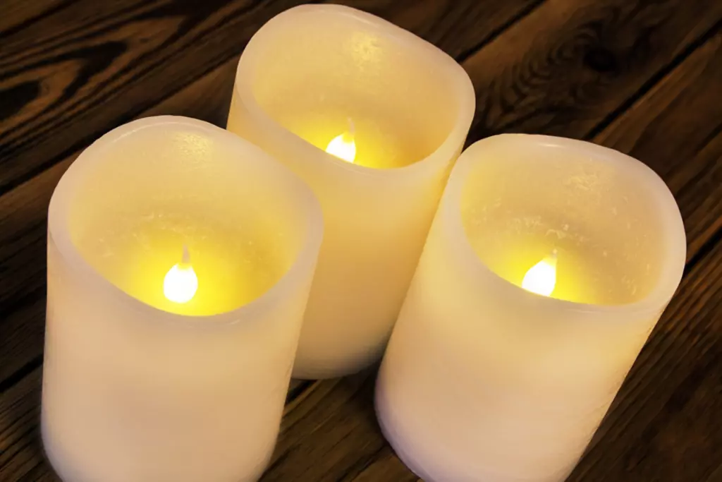 Flameless candles.