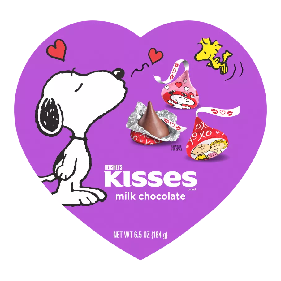HERSHEY'S KISSES Snoopy™ & Friends Foils Milk Chocolate Candy, 6.5 oz gift box - Front of Package