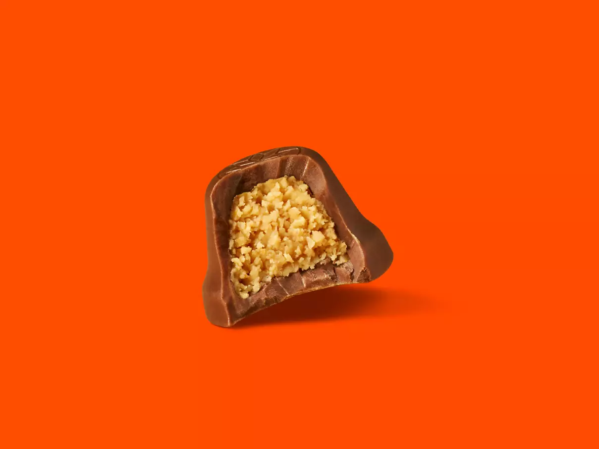 REESE'S Milk Chocolate Peanut Butter Bells, 9 oz bag