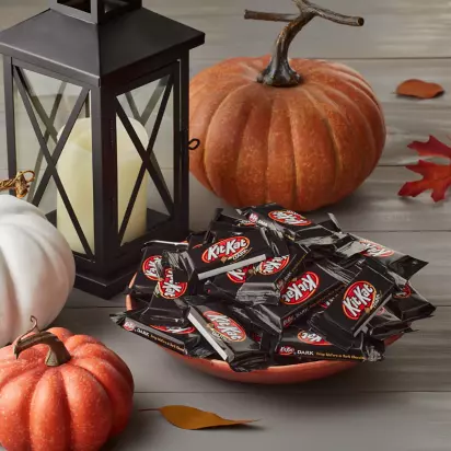 Halloween Kit Kat Dark Chocolate Snack Size Candy Bars: 9.8-Ounce Bag