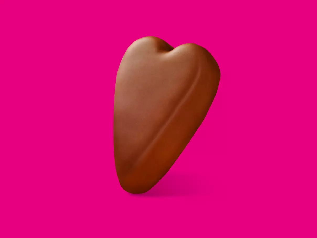 REESE'S Milk Chocolate Peanut Butter Snack Size Hearts, 2.4 oz, 4 pack - Out of Package
