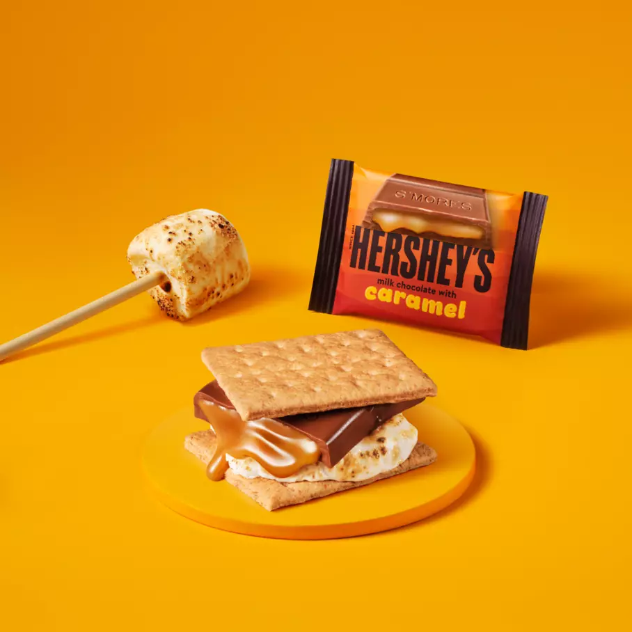 HERSHEY'S Milk Chocolate with Caramel Candy Bars, 1.4 oz, 6 pack - Lifestyle
