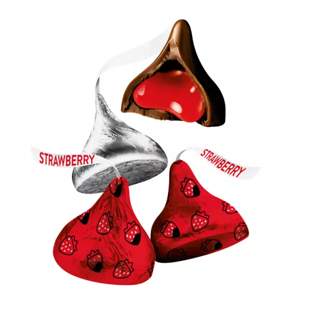 HERSHEY'S KISSES Chocolate Dipped Strawberry Candy, 7 oz bag