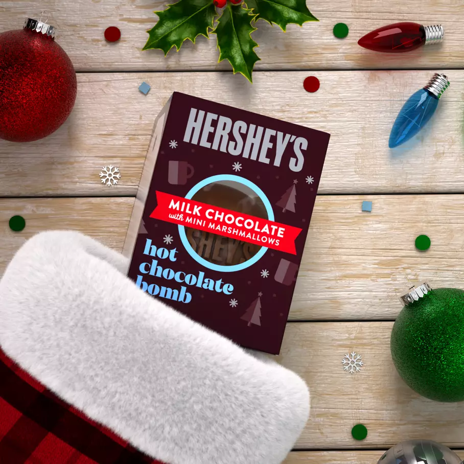 HERSHEY'S Holiday Milk Chocolate with Mini Marshmallows Hot Chocolate