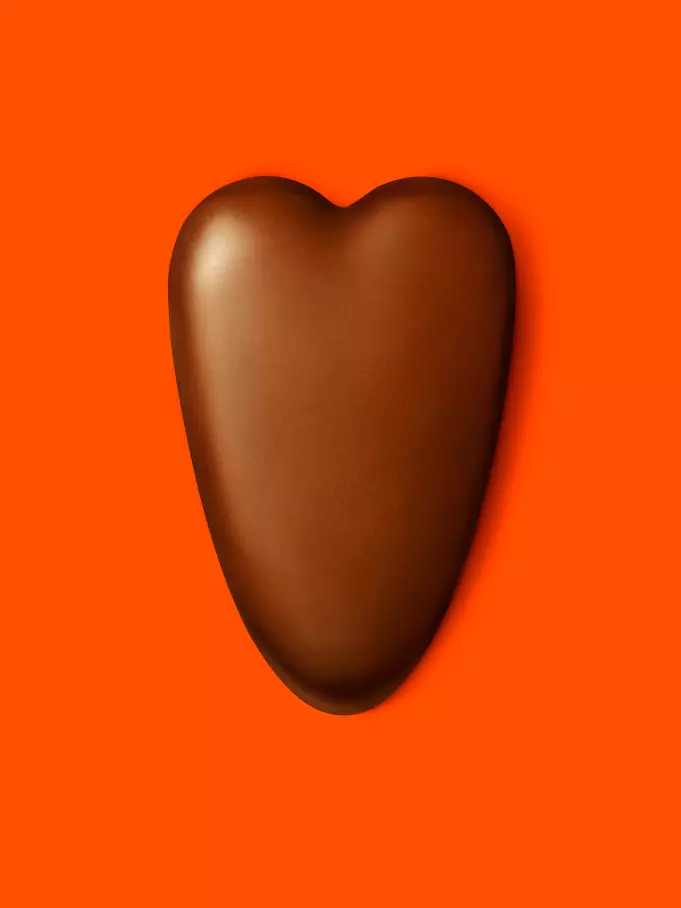 REESE'S Milk Chocolate Peanut Butter King Size Hearts, 2.4 oz - Out of Package