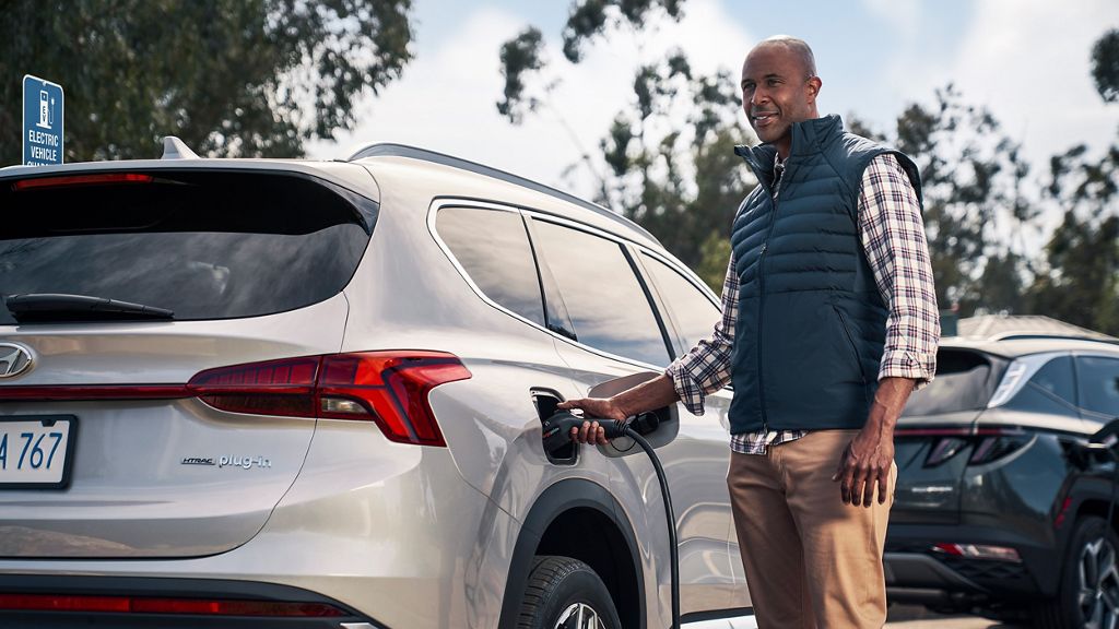 22 Santa Fe 插電油電混合車 圖庫 美國現代汽車