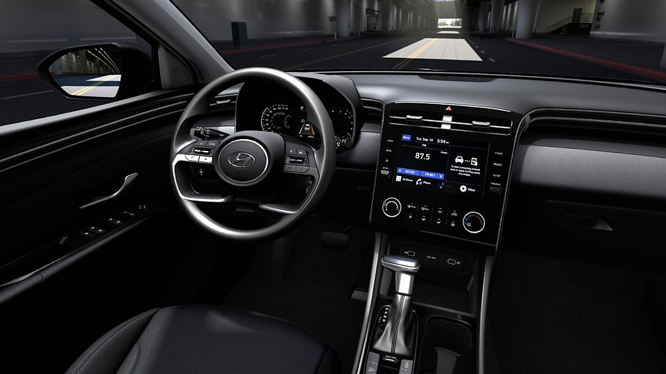 360 Interior Image of the 2022 TUCSON SE in Black