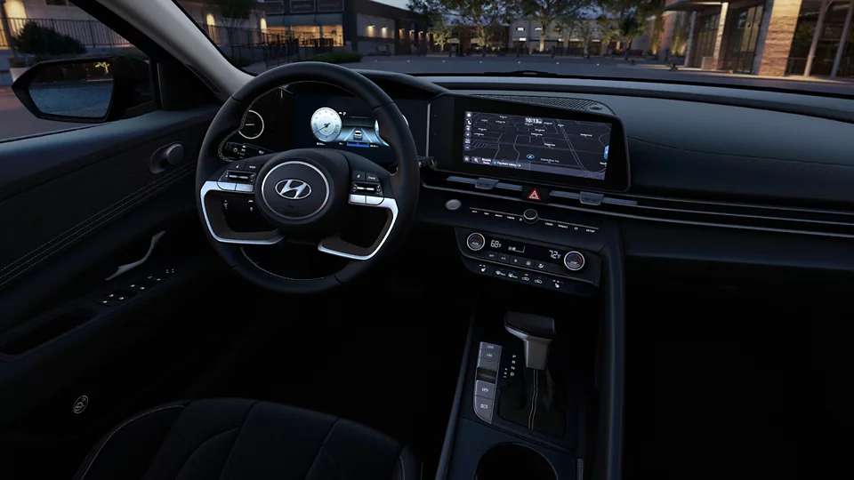 360 Interior Image of the 2023 ELANTRA Limited in Black