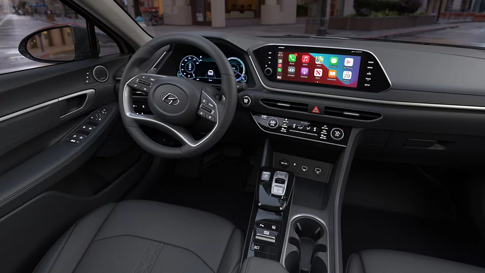 360 Interior Image of the 2023 SONATA Hybrid Limited in Black