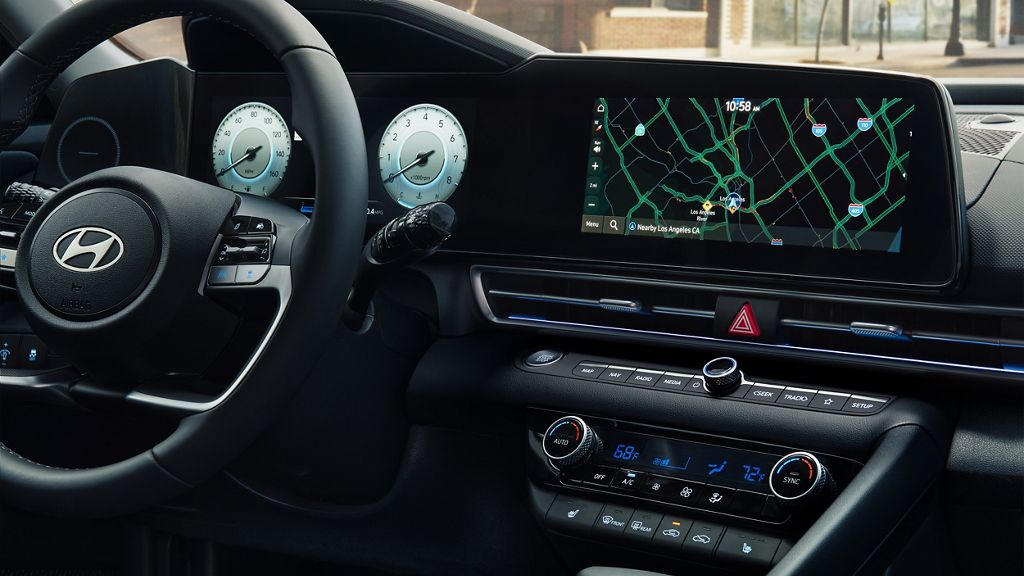 2026 Hyundai Elantra Dashboard