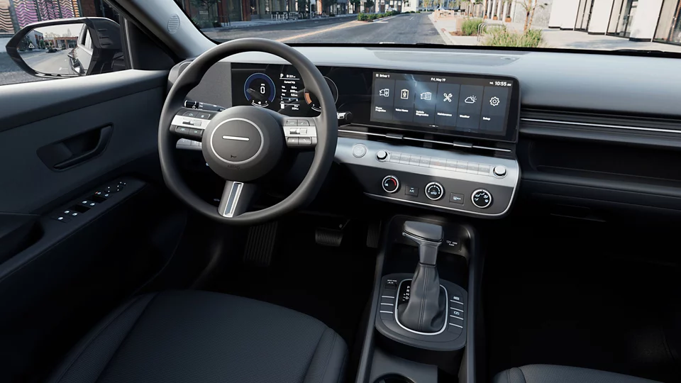 360 Interior Image of the 2024 KONA SE in Black