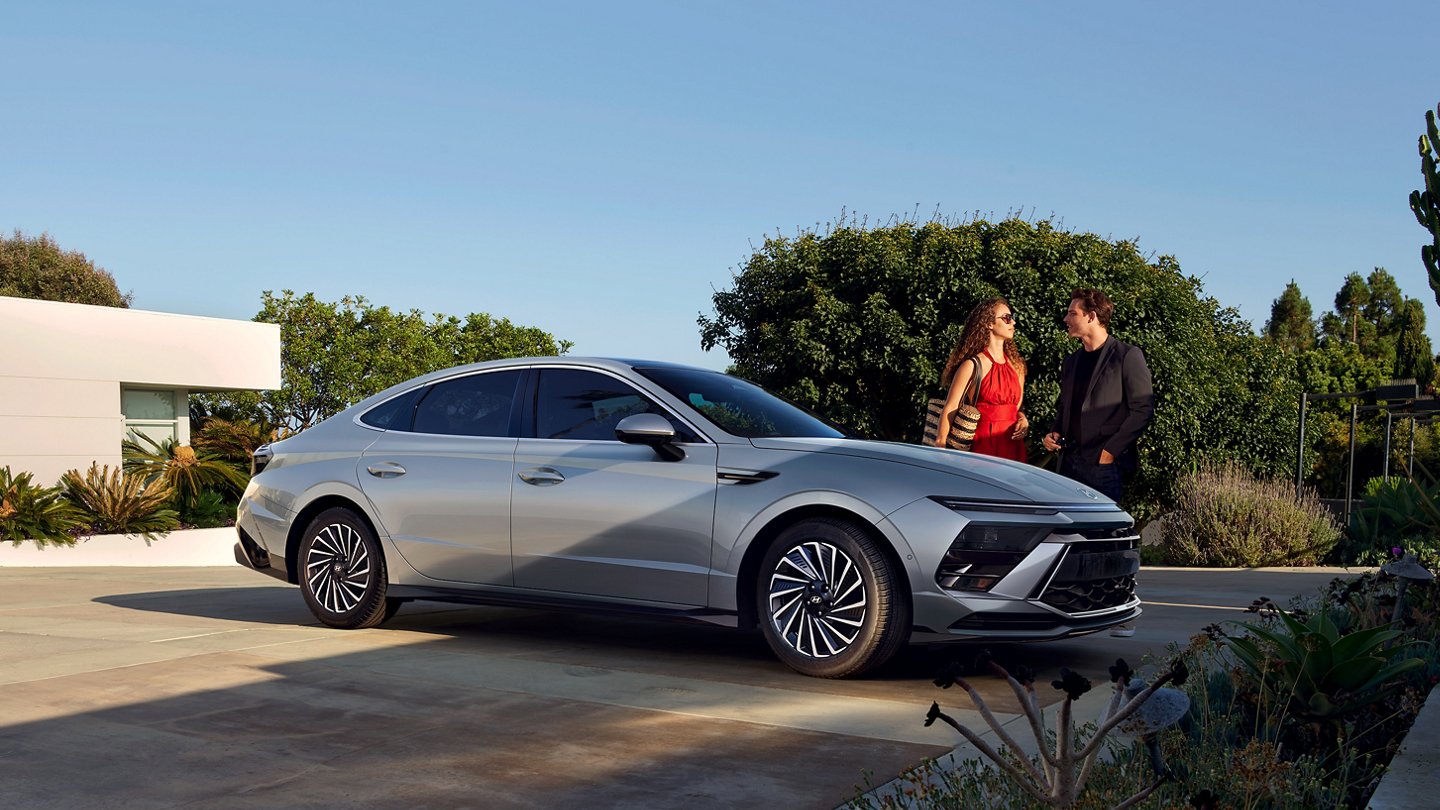 2024 Hyundai Sonata HEV