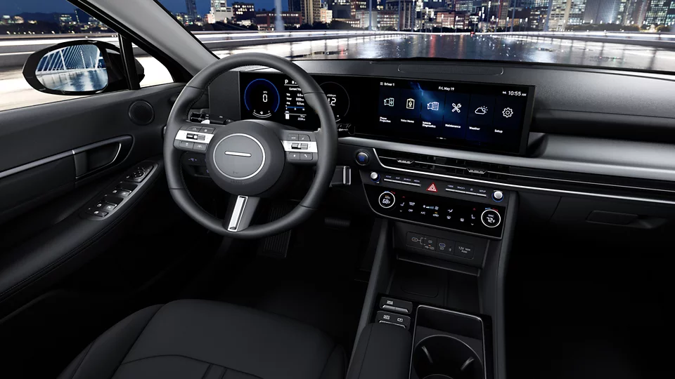 360 Interior Image of the 2024 SONATA SEL Hybrid in Black