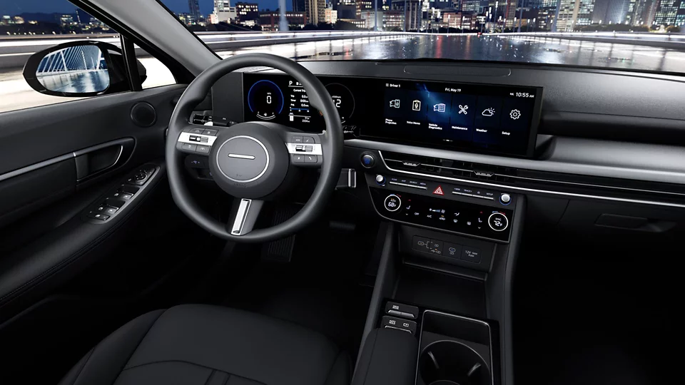 360 Interior Image of the 2024 SONATA SEL in Black