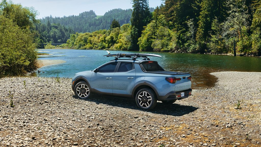 2026 Hyundai Santa Cruz hauling a wake board