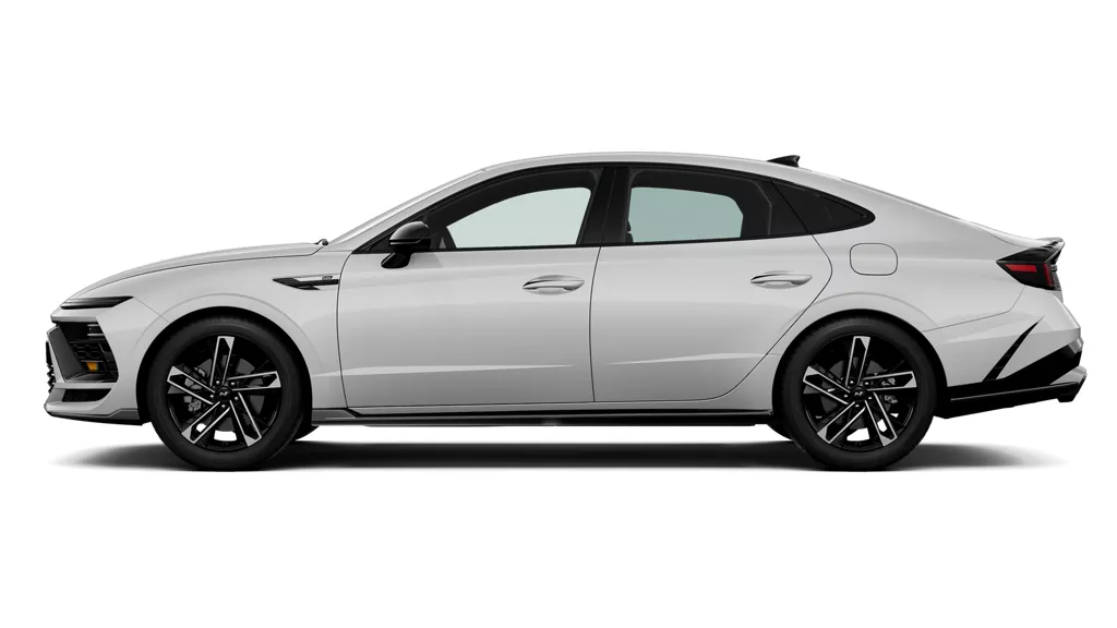 https://s7d1.scene7.com/is/image/hyundai/2025-sonata-ice-n-line-fwd-serenity-white-001%3A16-9?fmt=webp&hei=576&wid=1024
