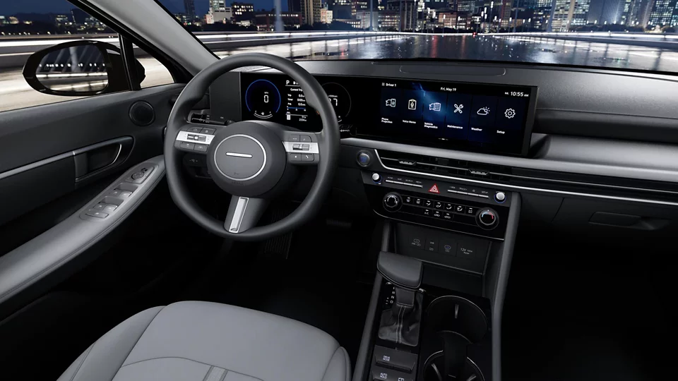 360 Interior Image of the 2025 SONATA  SE in Gray