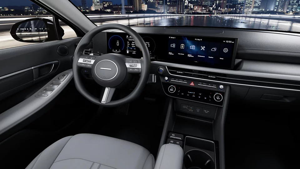 360 Interior Image of the 2025 SONATA  SEL in Gray
