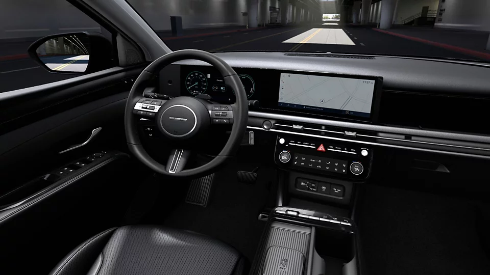 360 Interior Image of the 2025 TUCSON Hybrid Limited in Black