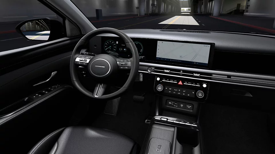 360 Interior Image of the 2025 TUCSON Hybrid SEL Convenience in Black