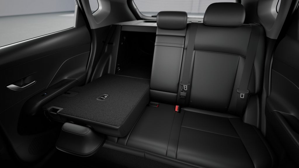 2026 Hyundai Kona 60/40 split 2nd-row seats with recline
