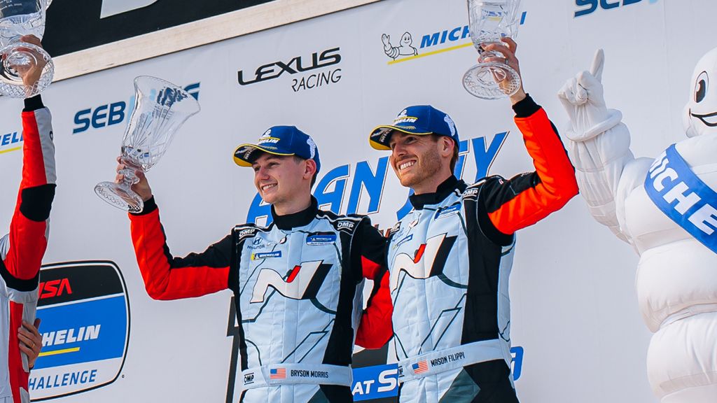 Hyundai earns double-podium with 2nd- and 3rd-place finishes at Sebring.