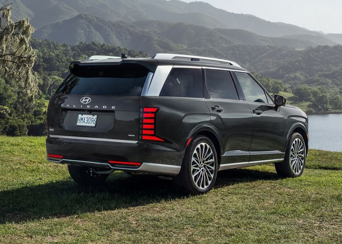 2026 Palisade Hybrid Three-Row Midsize SUV Hyundai USA
