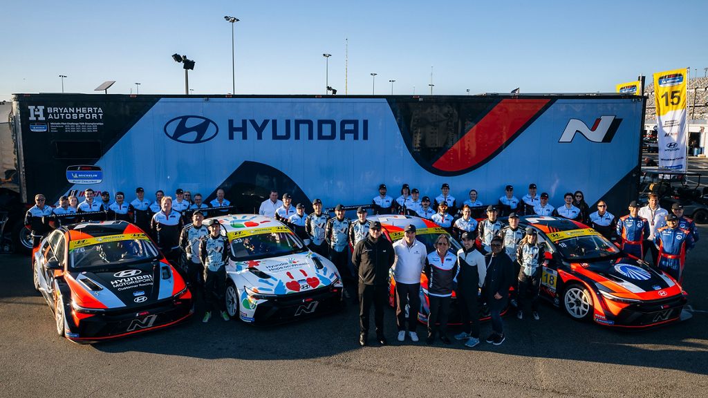 A commanding double-podium finish for Hyundai at the Daytona season opener.  Hyundai builds early momentum in pursuit of 7th-consecutive Manufacturers’ title.  Elantra N TCR race cars lead 64 laps en route to victory at Daytona.