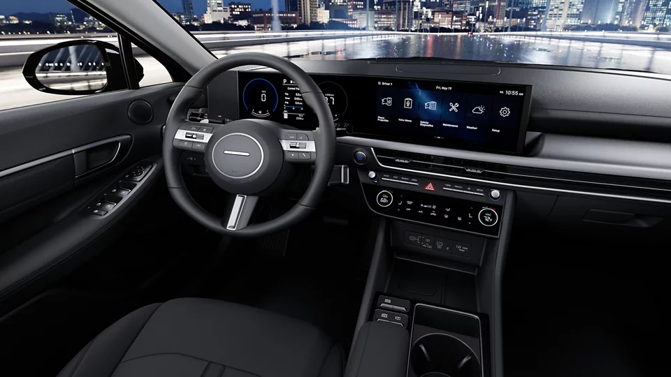 360 Interior Image of the 2026 SONATA SEL Hybrid in Black