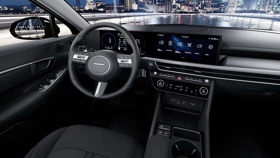 360 Interior Image of the 2026 SONATA Hybrid SEL Hybrid in Black