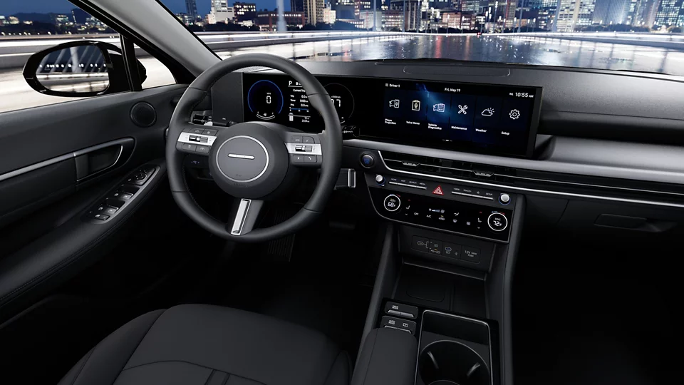 360 Interior Image of the 2026 SONATA SEL Sport in Black