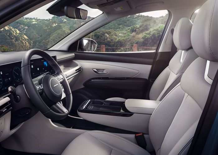 2026 Hyundai Tucson Hybrid Interior