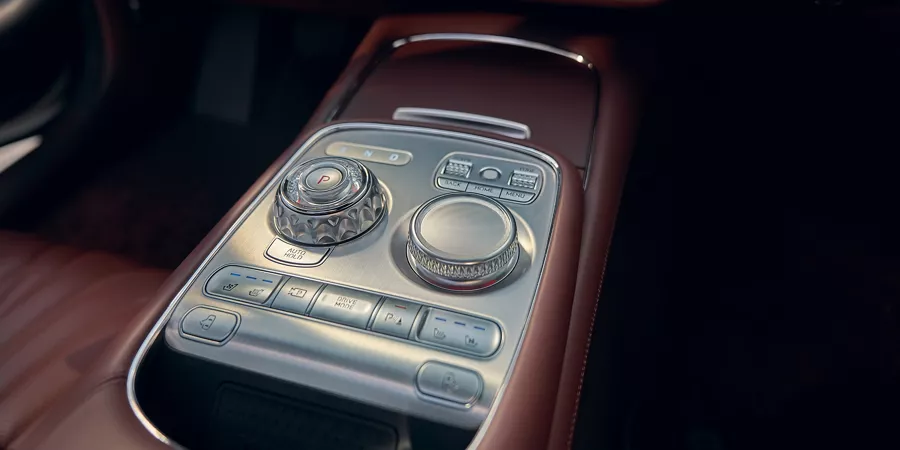 G90 center console.