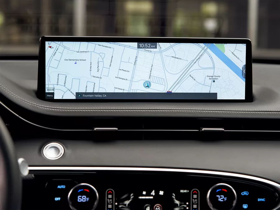 GV70 14.5” navigation screen.