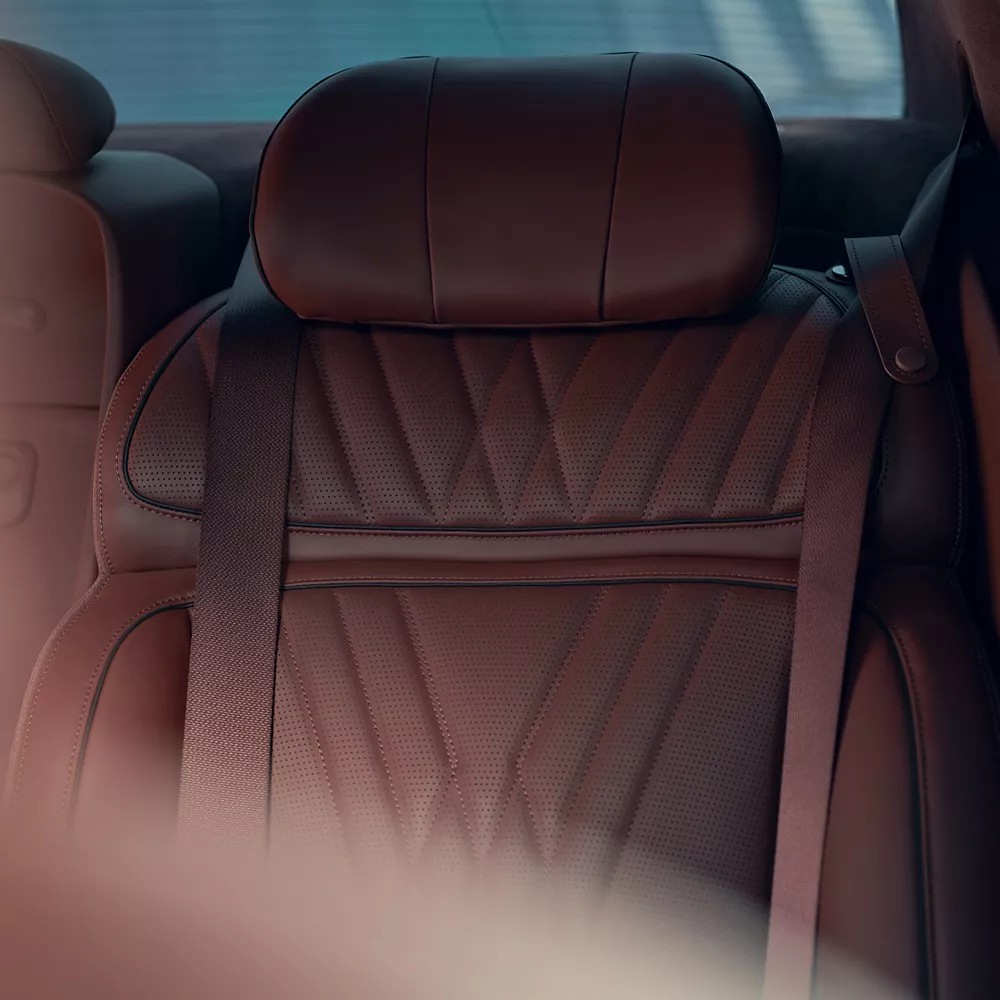 G90 seat and seat belt.
