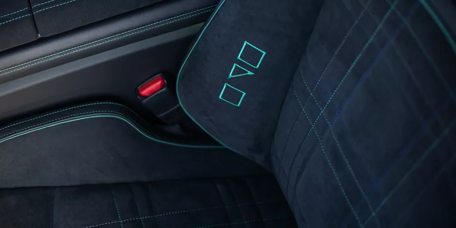Close up interior view of Genesis G90 Wingback Concept seating details