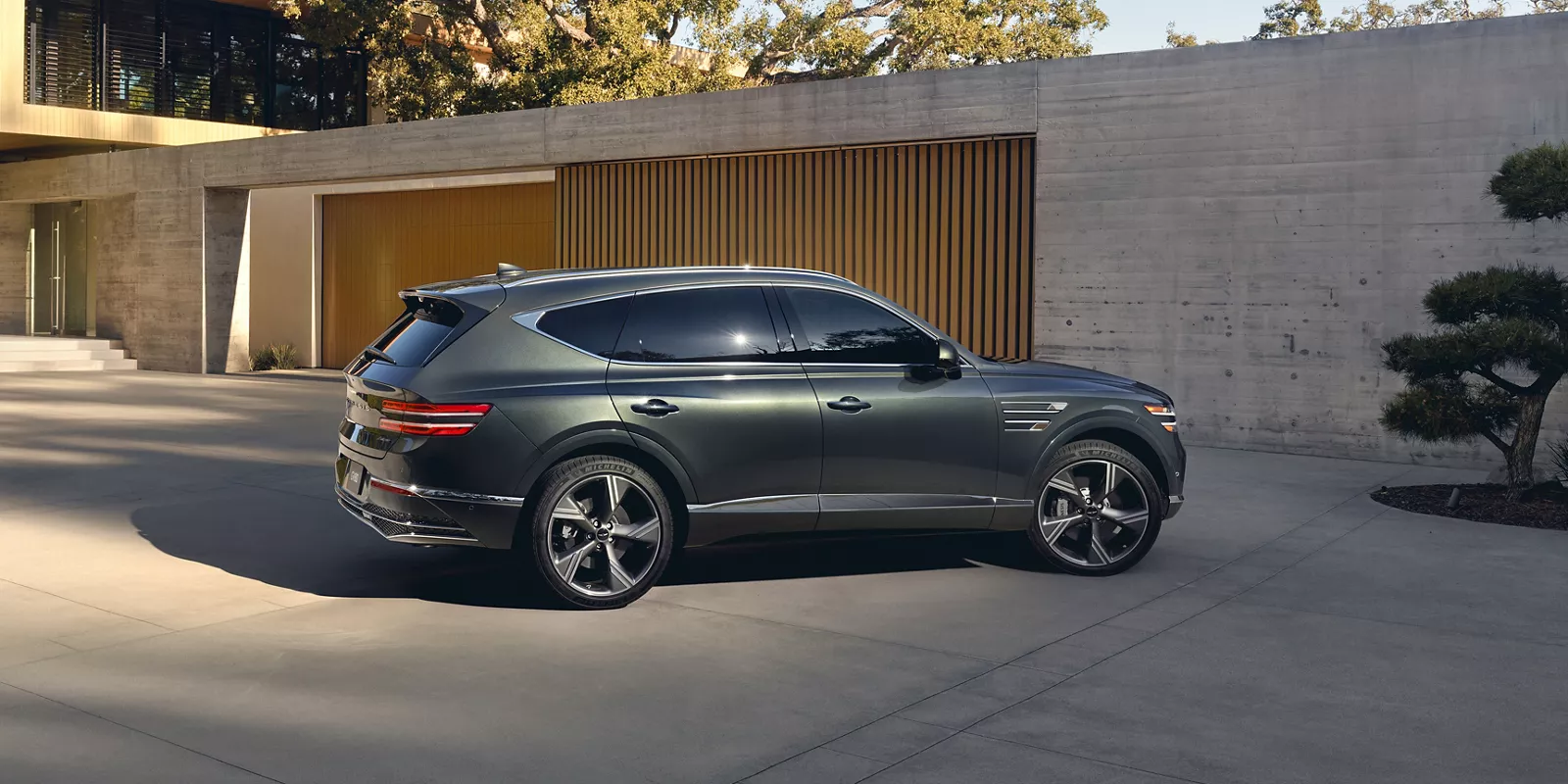 Genesis GV80 parked in driveway