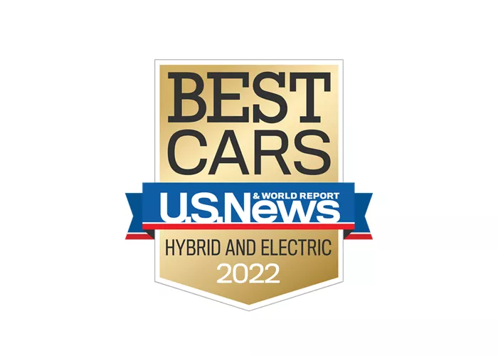 獲《美國新聞與世界報導》(U.S. News & World Report) 評選為最佳插電油電混合車