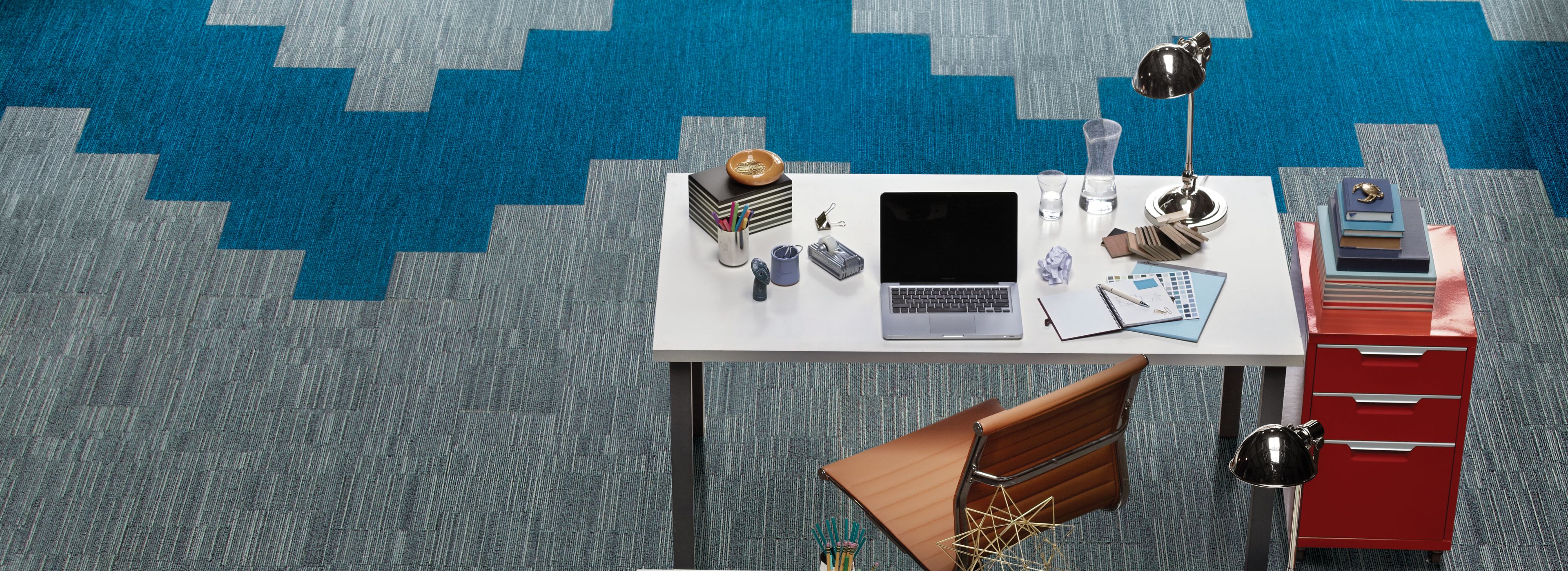 Aerial view of Interface B702 plank carpet tile in open office with red filing cabinets imagen número 1