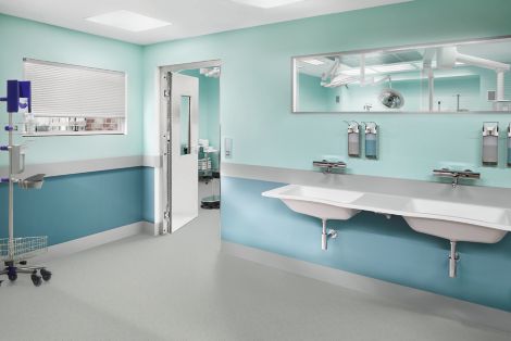noracare seneo rubber flooring in scrub room afbeeldingnummer 6