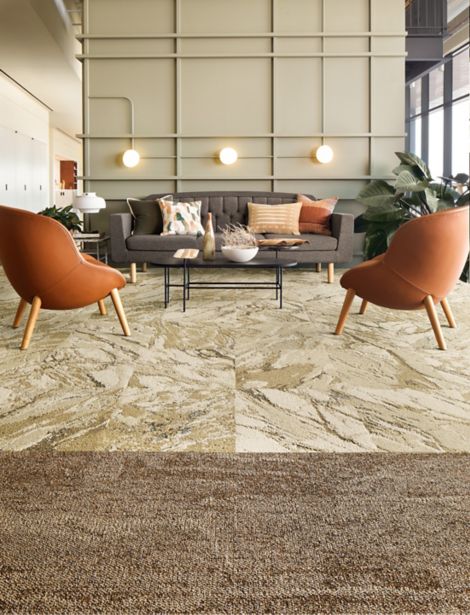 Interface Mesa carpet tile and FLOR Zera in a casual seating area imagen número 6