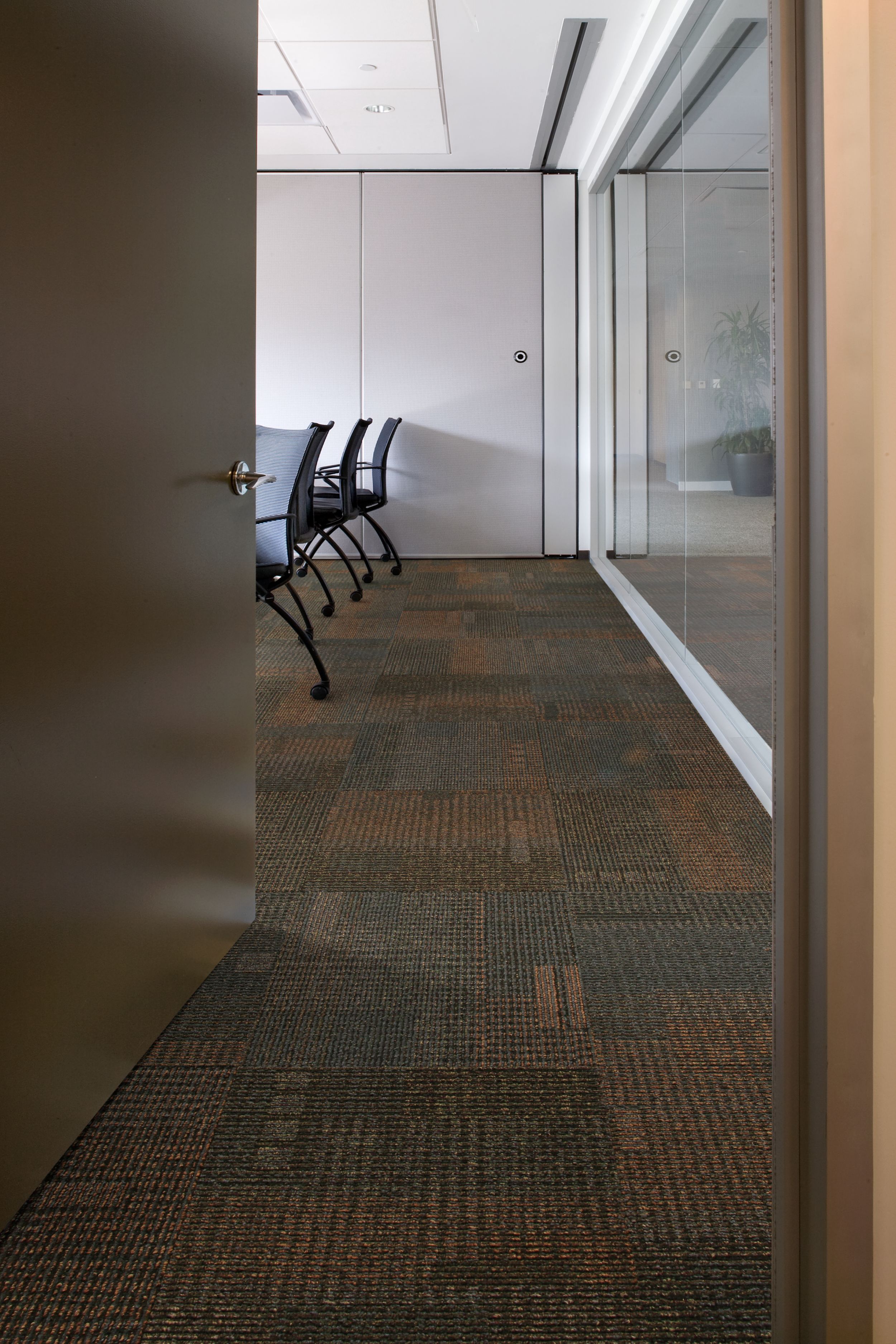 Interface Berlin carpet tile in conference room image number 6