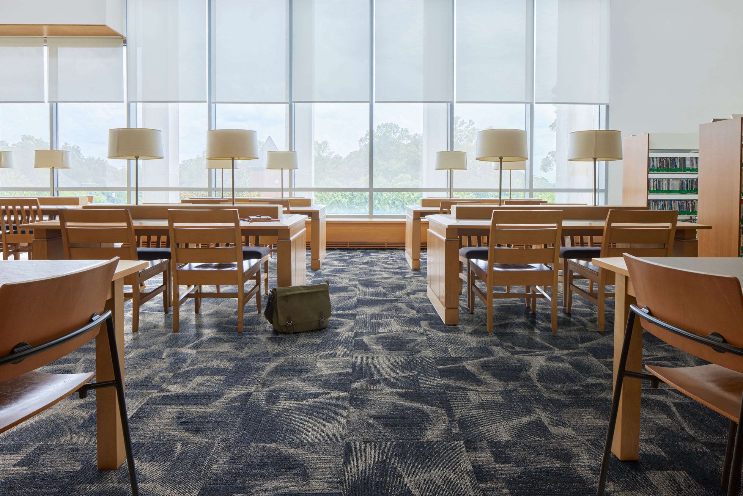 Interface Overtone carpet tile in workplace/higher ed classroom image number 3