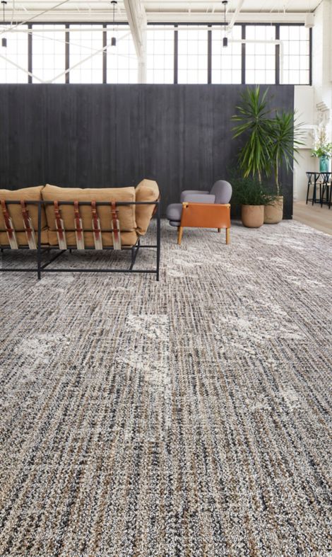 Interface C551 and C552 plank carpet tile with Northern Grain plank LVT in workspace lobby image number 6